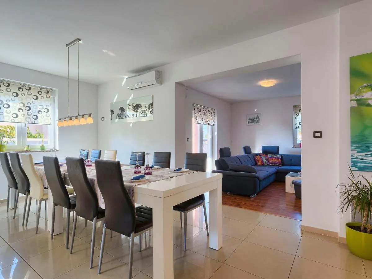Holiday Home Paus By Interhome Orihi