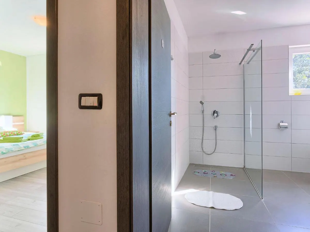 Holiday Home Paus By Interhome Orihi クロアチア