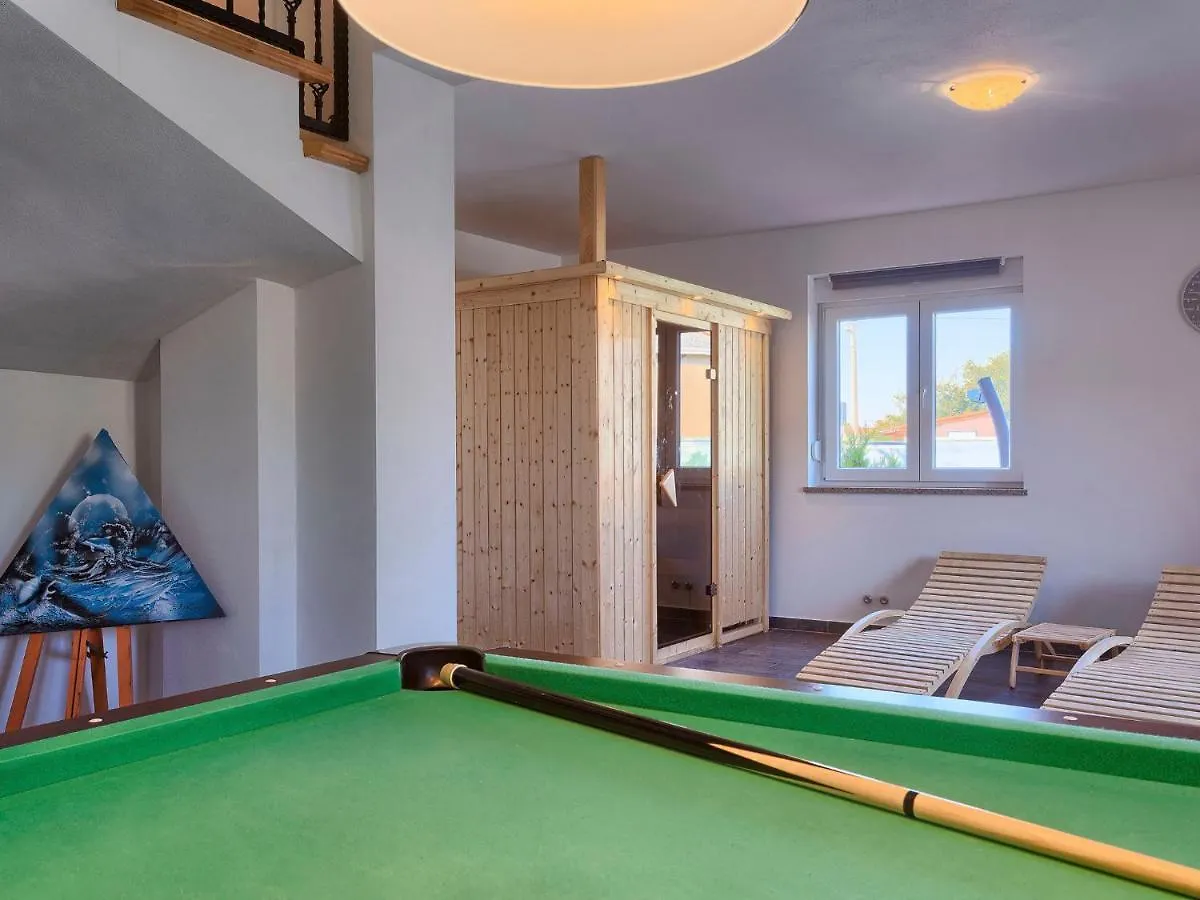 Holiday Home Paus By Interhome Orihi クロアチア
